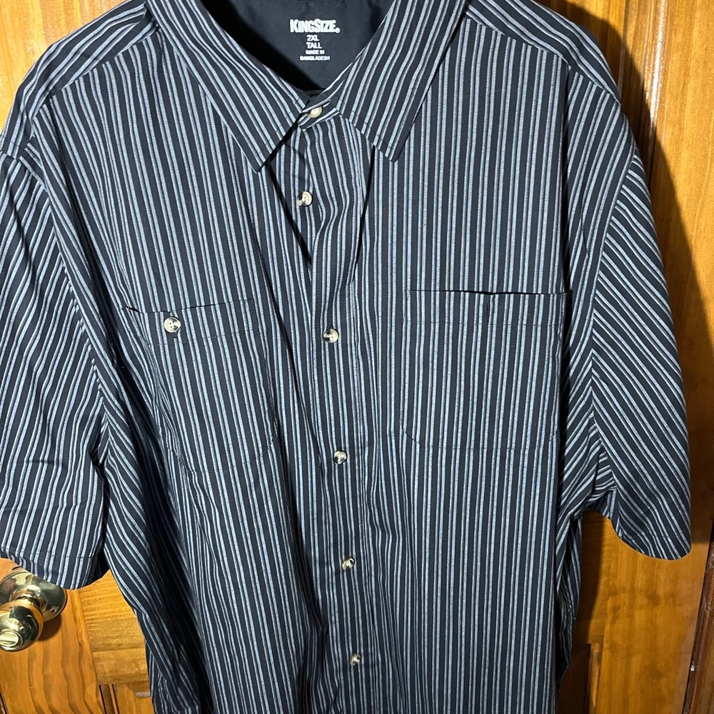 KingSize Men's Black Striped Casual Shirt